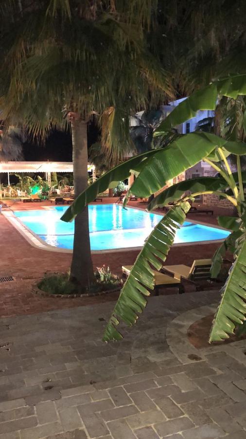 Hotel Sarajet E Pashait 1 Dhërmi Kültér fotó