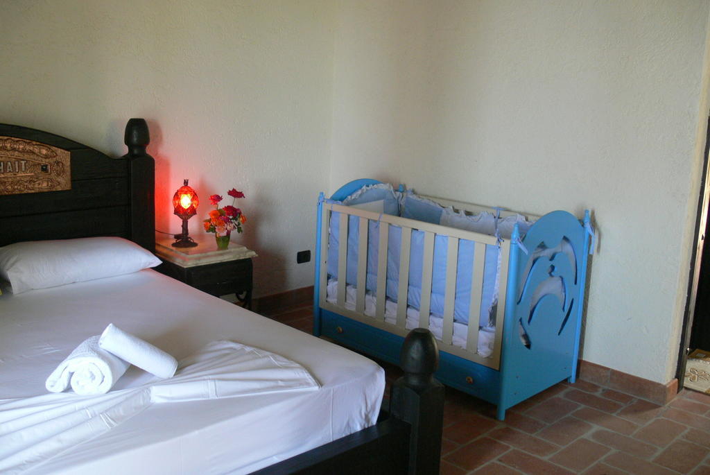 Hotel Sarajet E Pashait 1 Dhërmi Szoba fotó